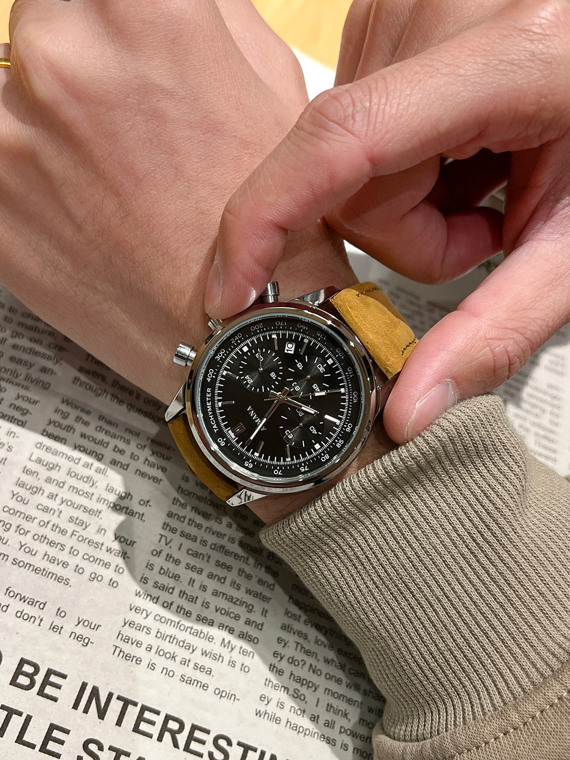 Men's Casual Quartz Watch