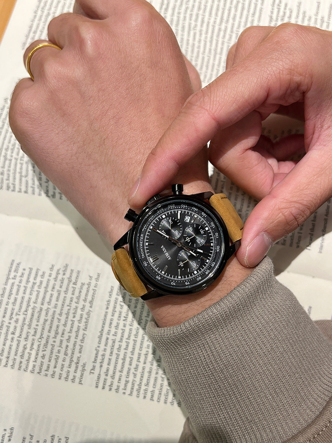 Men's Casual Quartz Watch