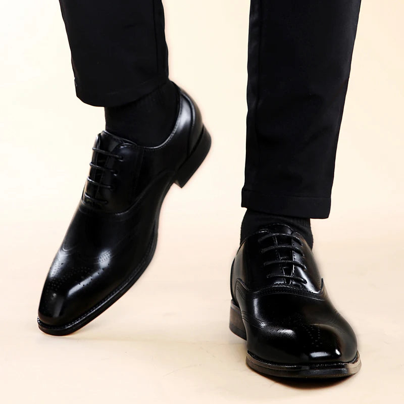 Luxury Men's Glossy Brogue Leather Shoes