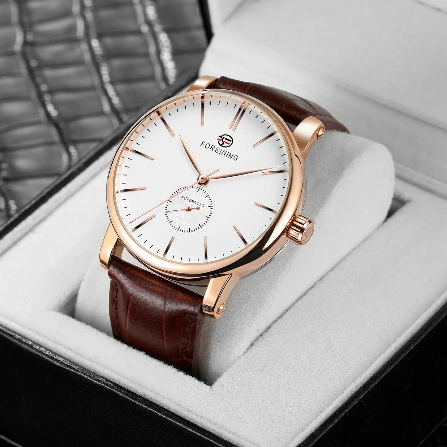 Luxury mechanical men watch