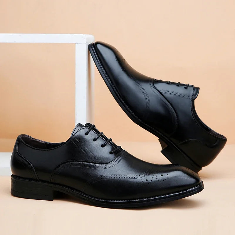 Luxury Men's Glossy Brogue Leather Shoes